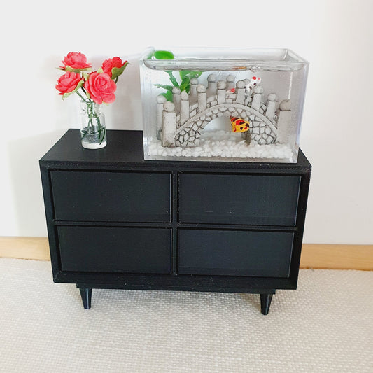 Dolls House Fish Tank / Resin Aquarium, 12th Scale, Miniature Fish Tank