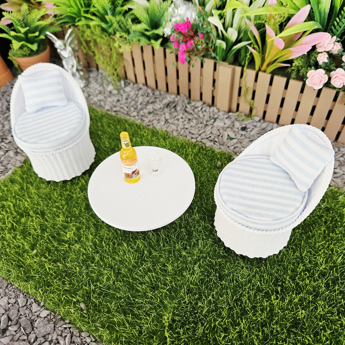 Dolls House Garden Chair Set, White, 12th scale, Miniature