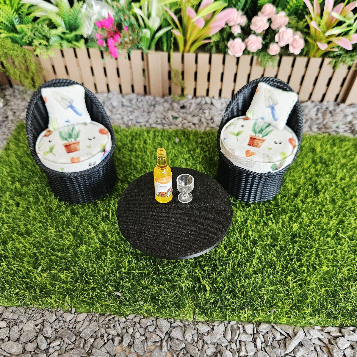 Garden Chair Set, Black, 12th scale