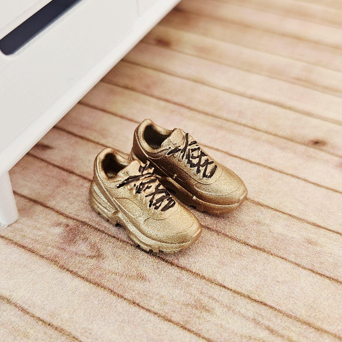 Dolls House Trainers / Sneakers | Metallic Miniature Shoes | Choice of Colours | 1:12 Scale