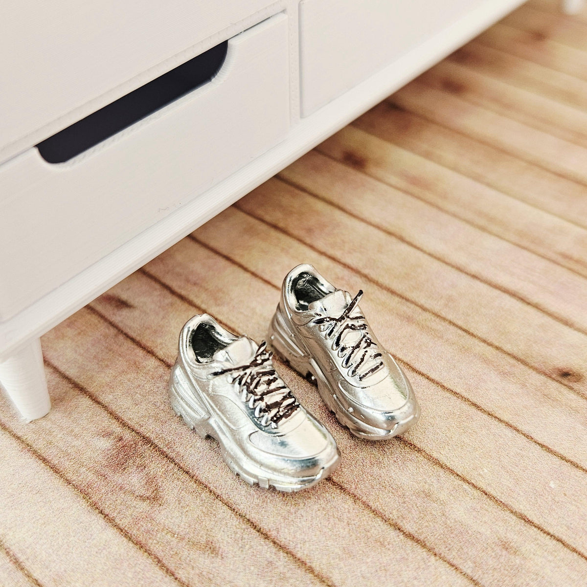 Dolls House Trainers / Sneakers | Metallic Miniature Shoes | Choice of Colours | 1:12 Scale