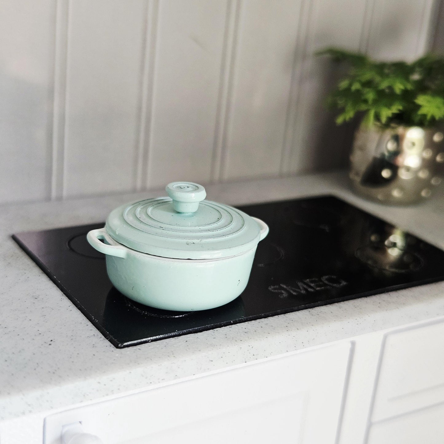 Enamel Casserole Dish with Lid | Choice of Colours | Miniature Cookware | 1:12 Scale
