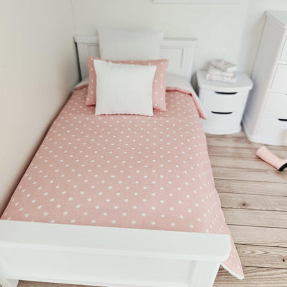 Dusky Pink Single Bedding Set – alternate view 3 | 1:12 scale dolls house miniature