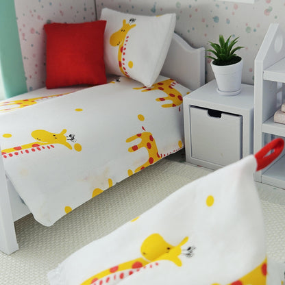 Giraffe Suitcase Dollhouse – alternate view 3 | 1:12 scale dolls house miniature