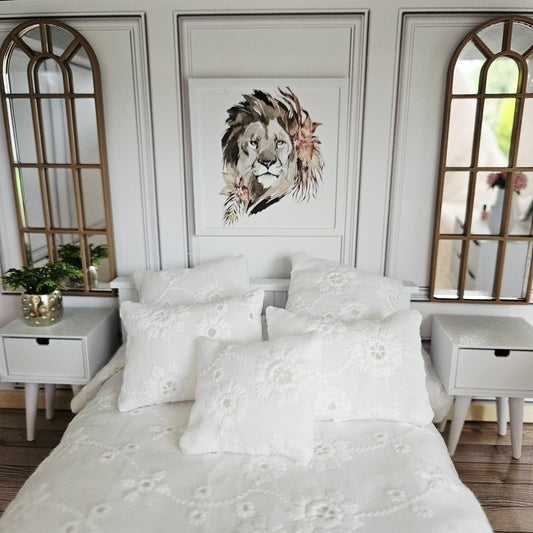 Floral Lion Picture | 1:12 scale dolls house miniature