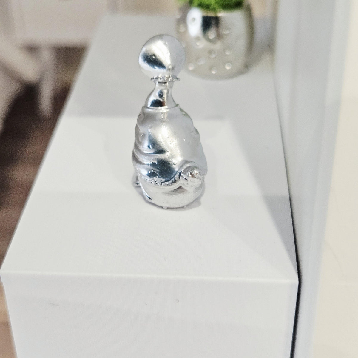 Jemima Puddle-Duck Ornament – alternate view 5 | 1:12 scale dolls house miniature