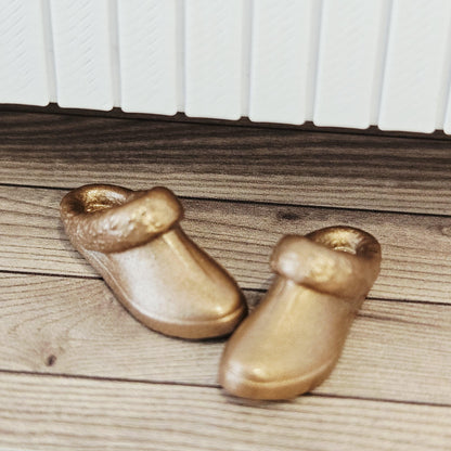 Slippers – alternate view 4 | 1:12 scale dolls house miniature