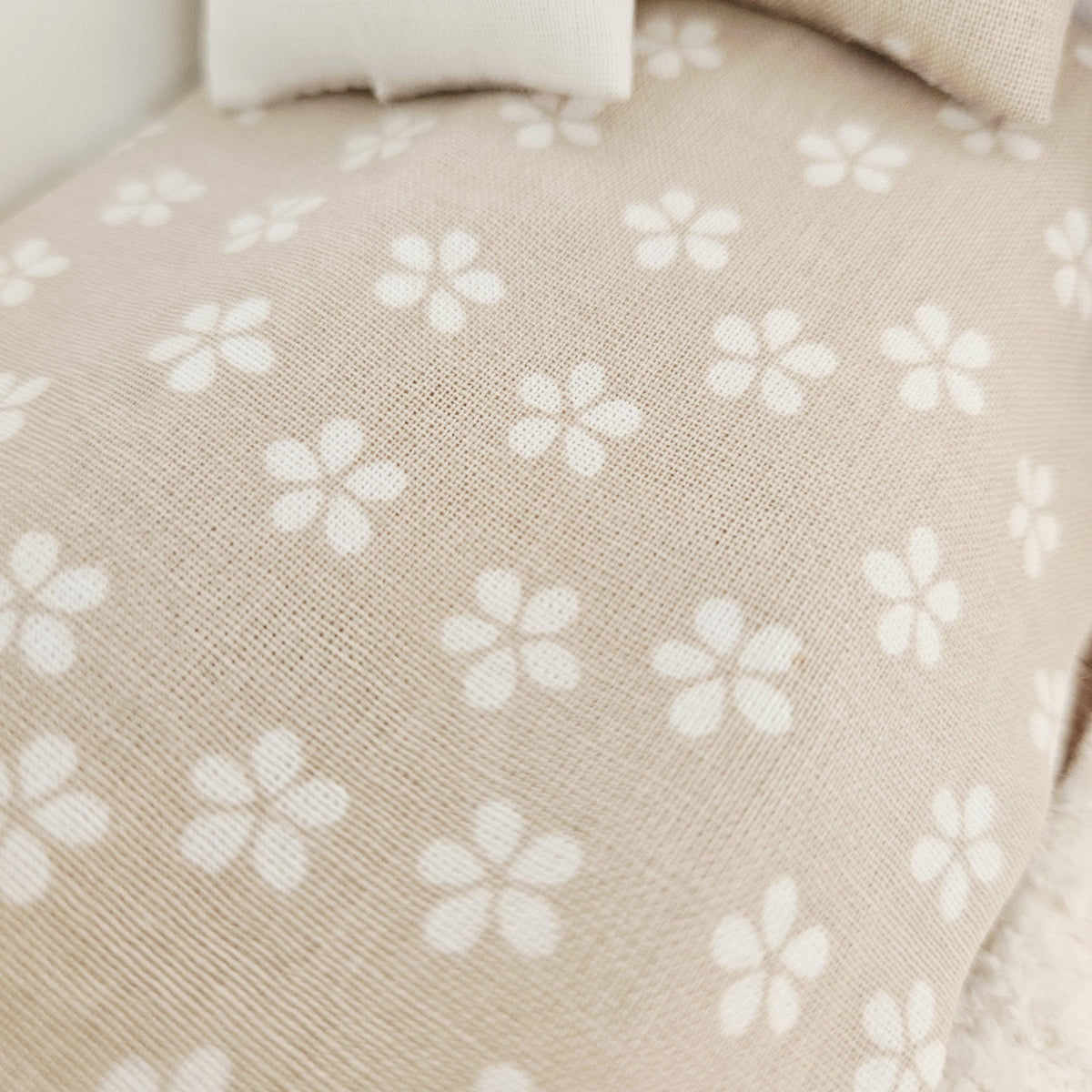 beige daisy junior bedding set in a 1:12 scale dolls house display, detail view 4