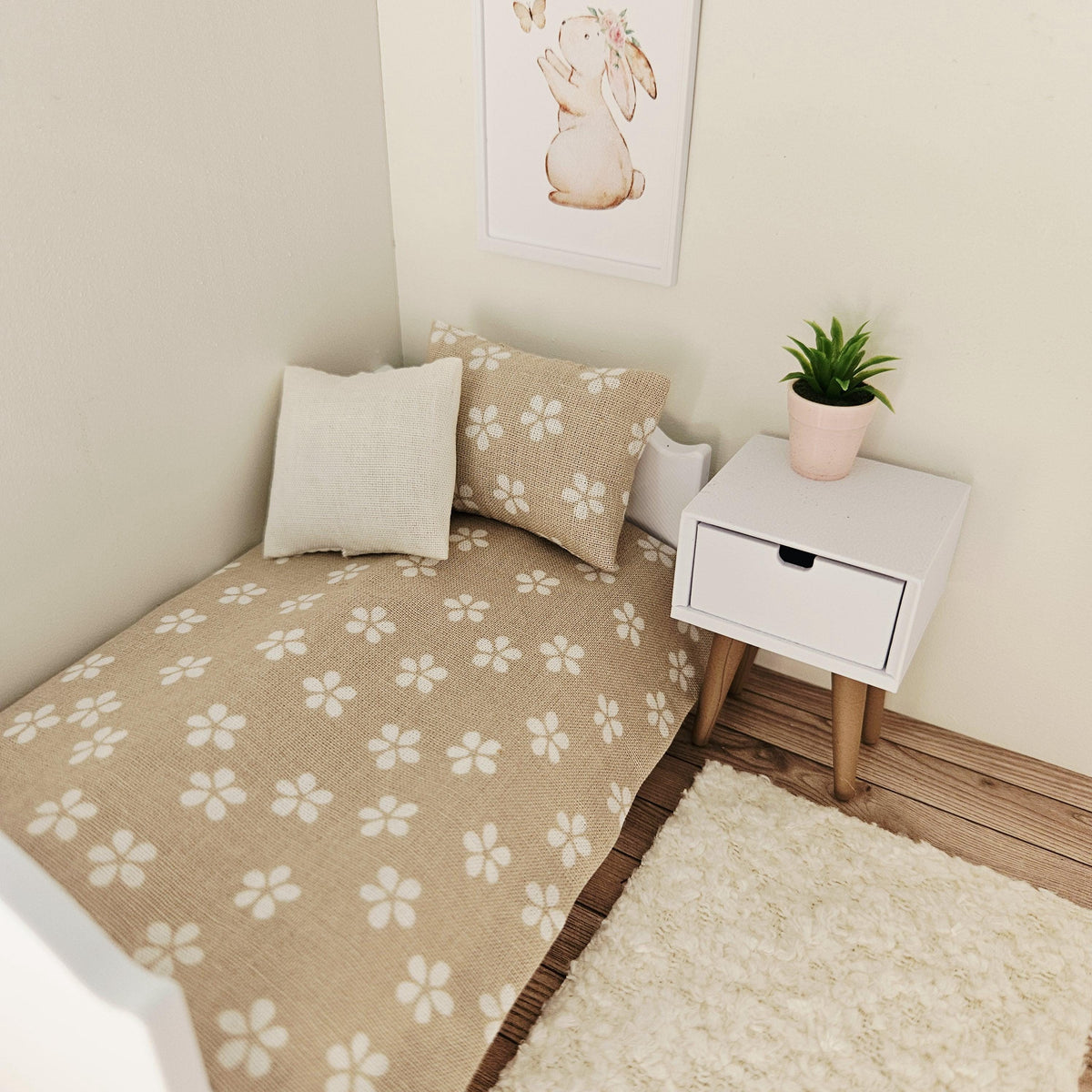 beige daisy junior bedding set in a 1:12 scale dolls house display, detail view 6