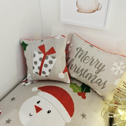 christmas snowman junior bedding set in a 1:12 scale dolls house display, detail view 3