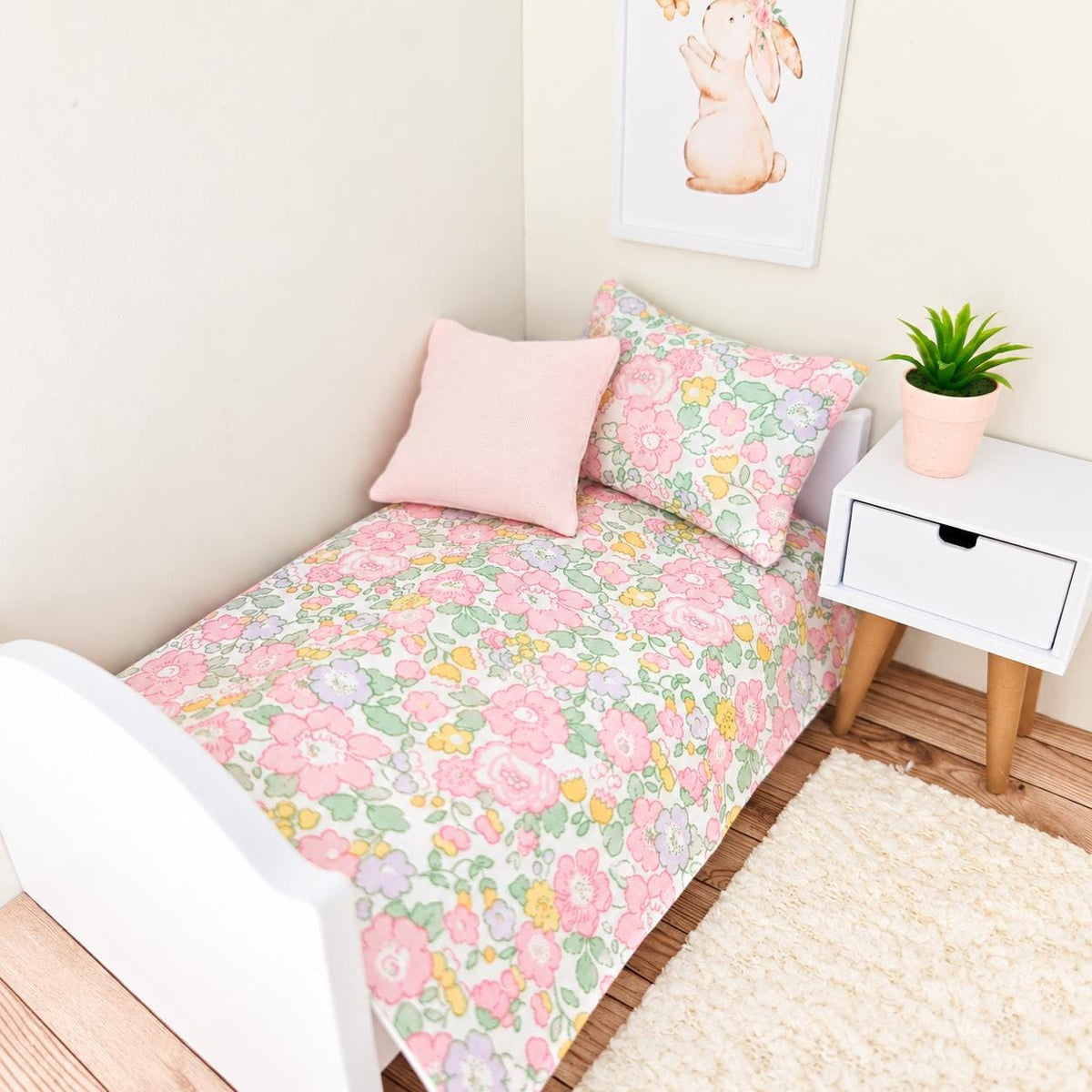 liberty floral junior bedding set in a 1:12 scale dolls house display