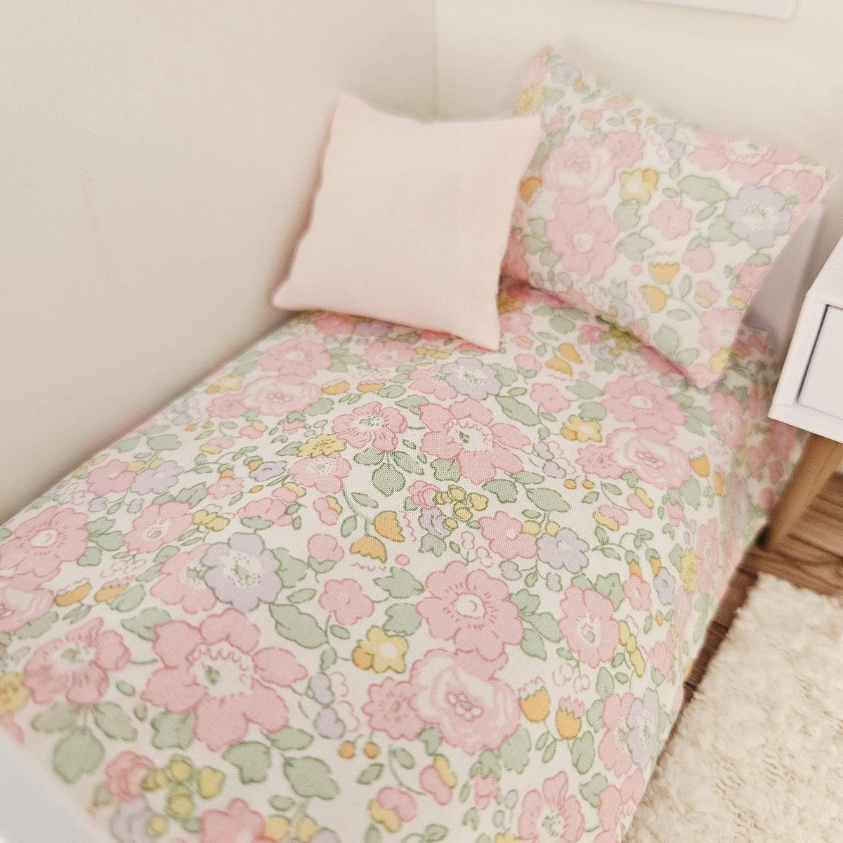 liberty floral junior bedding set in a 1:12 scale dolls house display, detail view 2