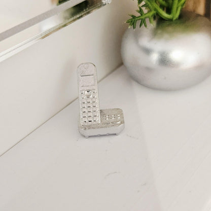 Silver modern telephone with answering machine in a 1:12 scale dolls house display, detail view 4